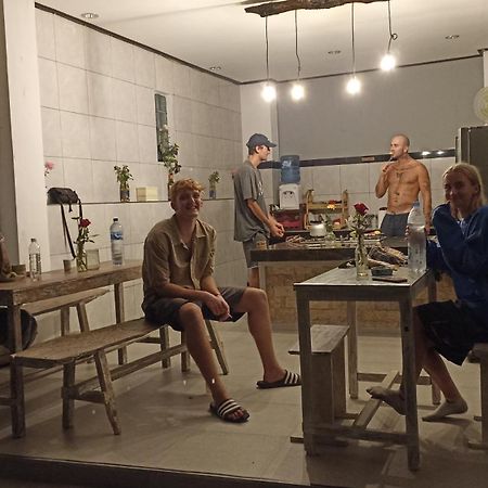 ウブドGending Sari Houseアパートメント エクステリア 写真